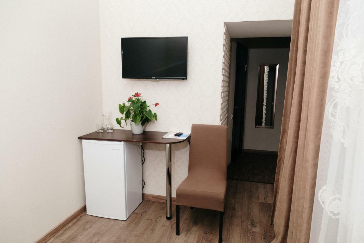 Mini Otel Cozy Patio Odessa Exterior foto