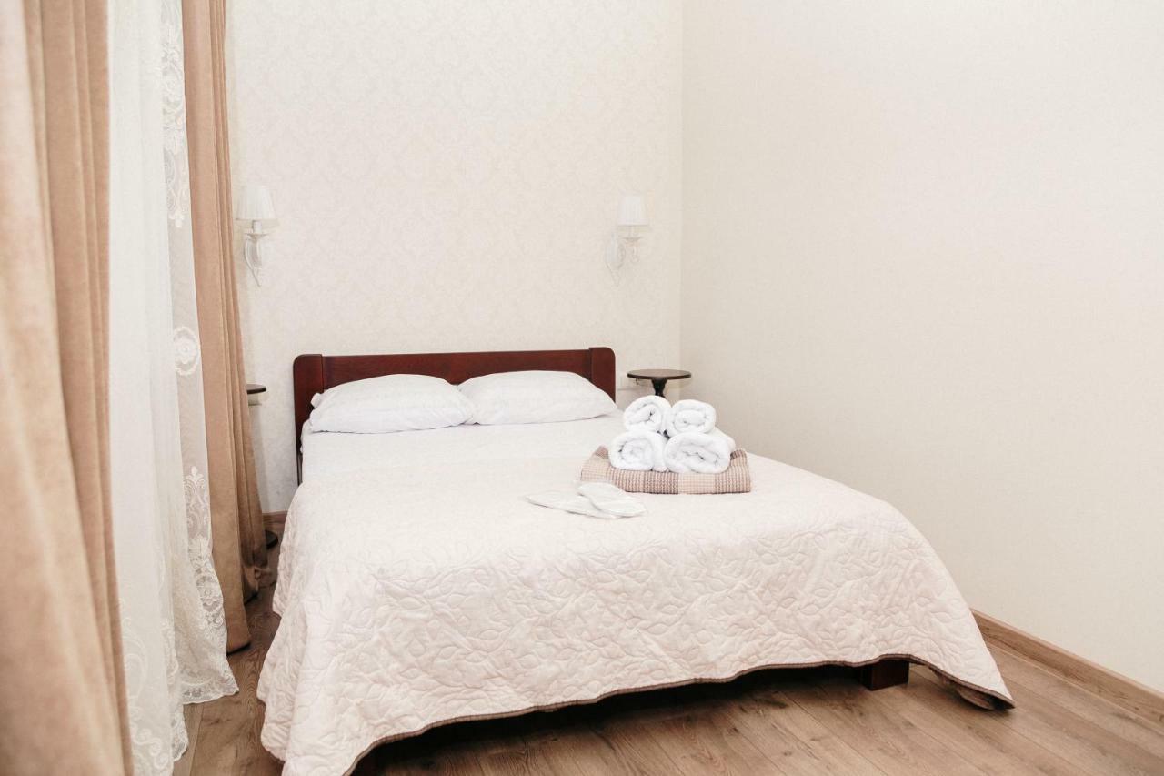Mini Otel Cozy Patio Odessa Exterior foto